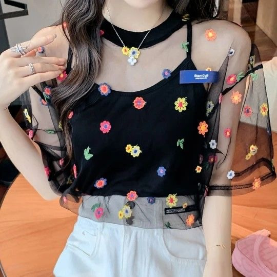 پارچه گلدوزی و نگیندوزی