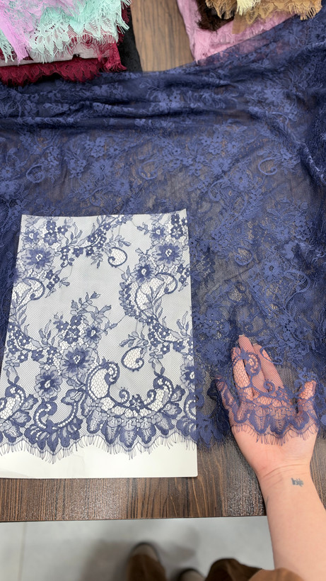 دانتل فرانسه مژه دار